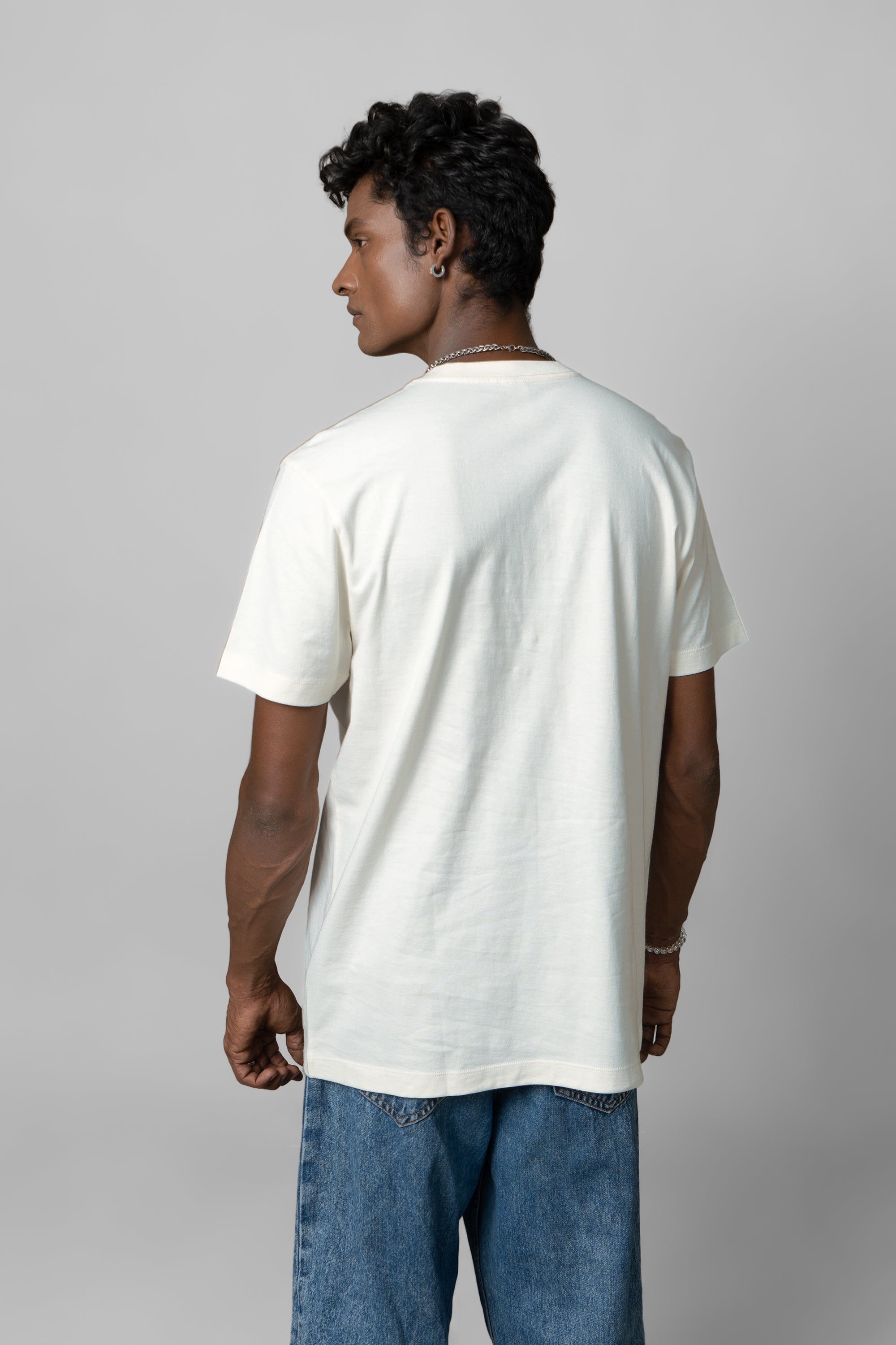 4200 Premium Heavyweight Tee