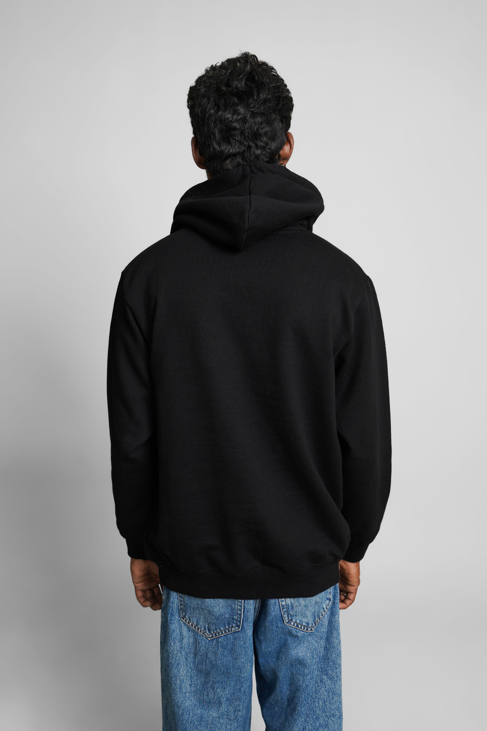 5000 Sustainable Essential Hoodie