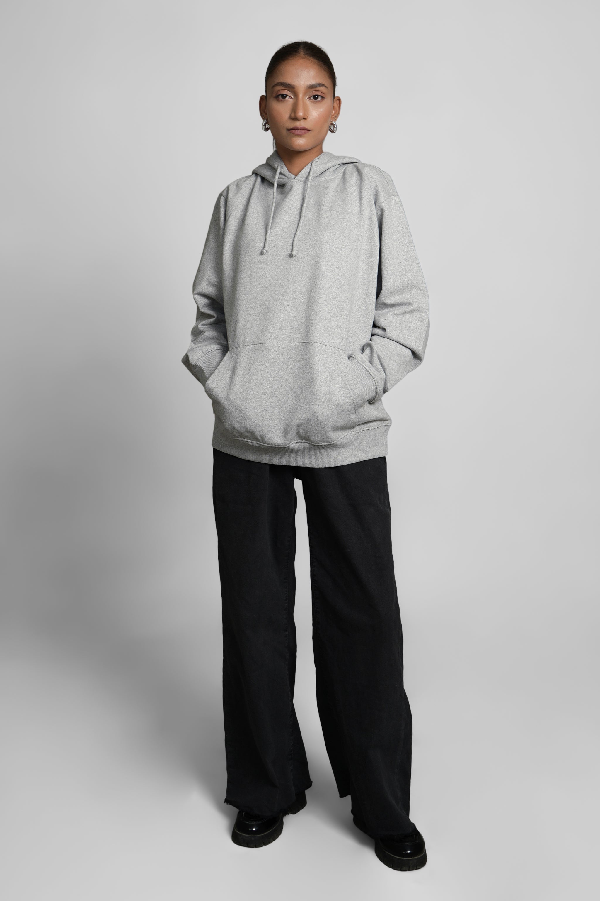5000 Sustainable Essential Hoodie