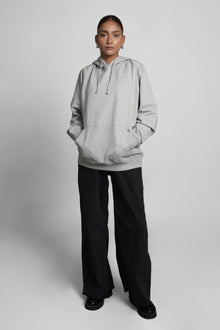 5000 Sustainable Essential Hoodie