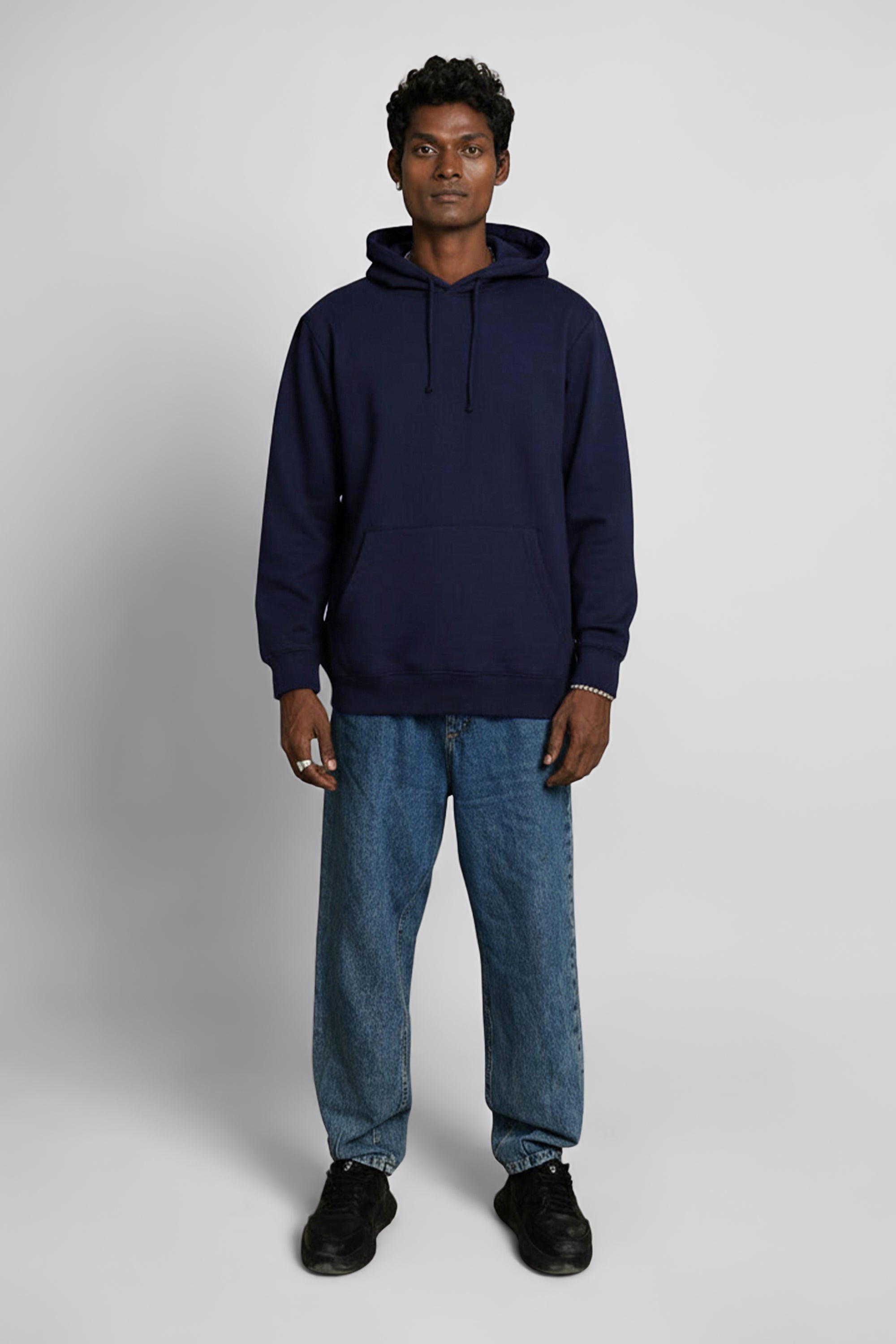 5000 Sustainable Essential Hoodie
