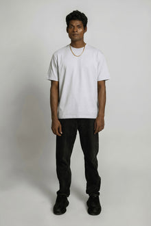 5200 Drop Shoulder Heavy Max Tee
