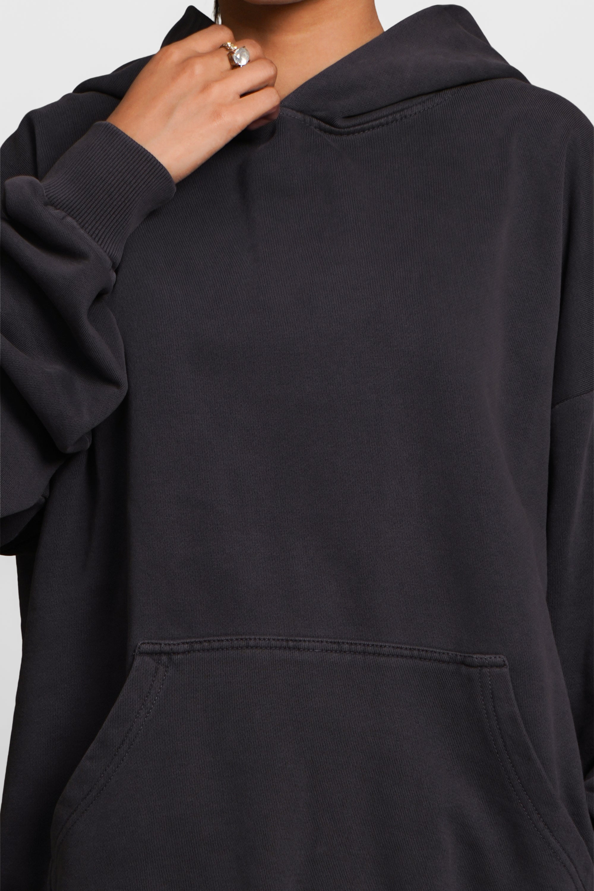 6600 Heavy Edition Drop Shoulder Pullover