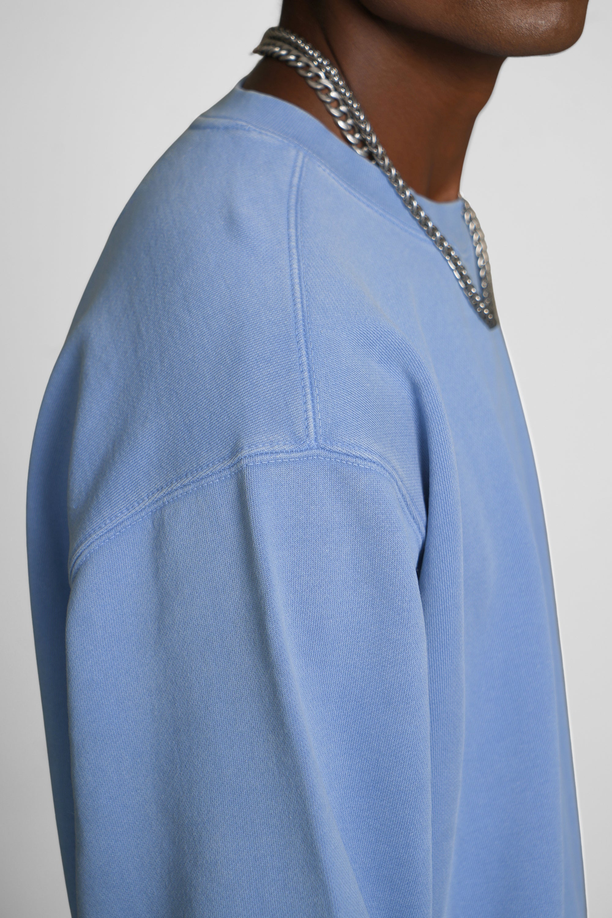 7500 Mineral Wash Balanced Crewneck
