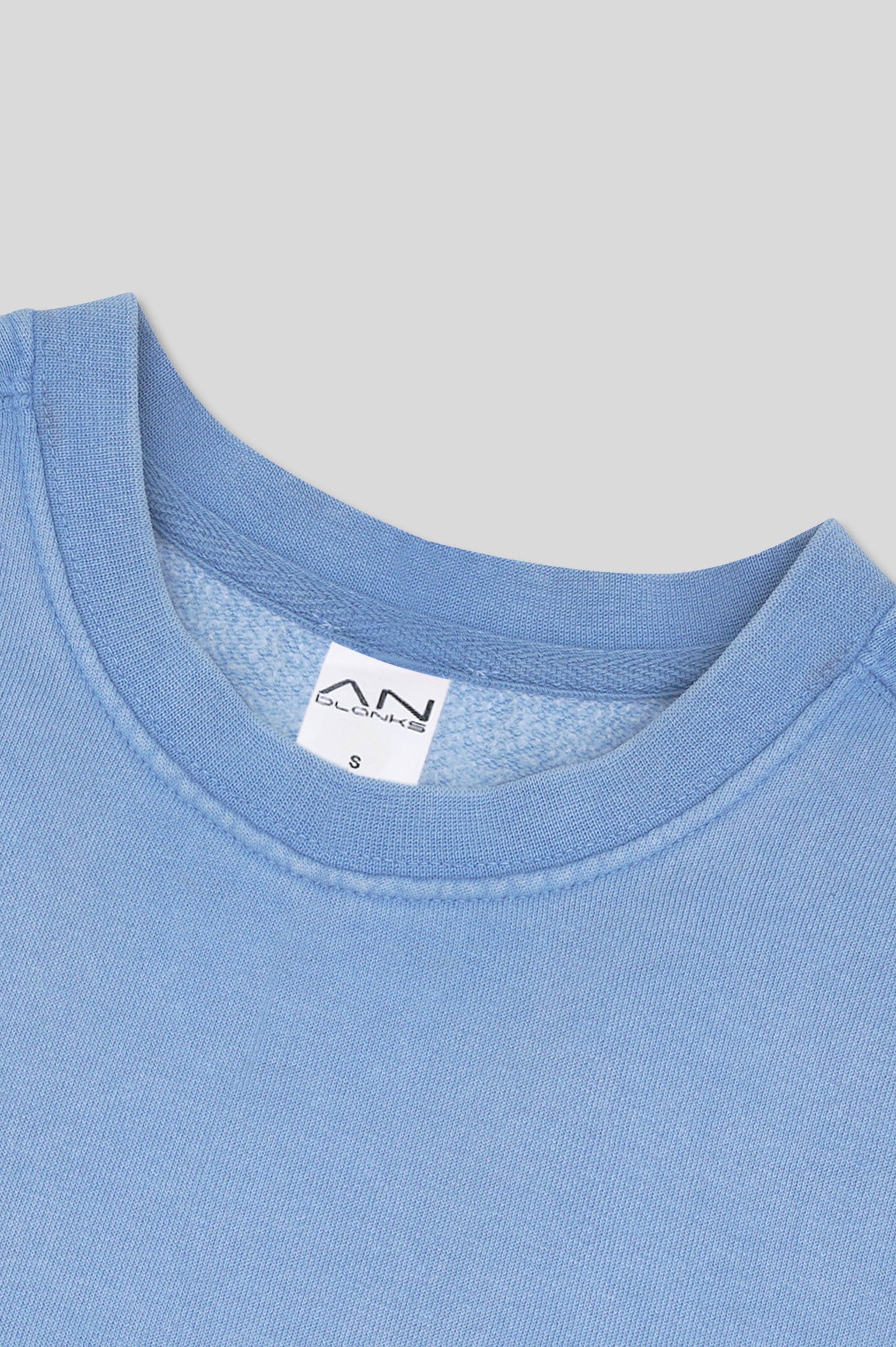7500 Mineral Wash Balanced Crewneck