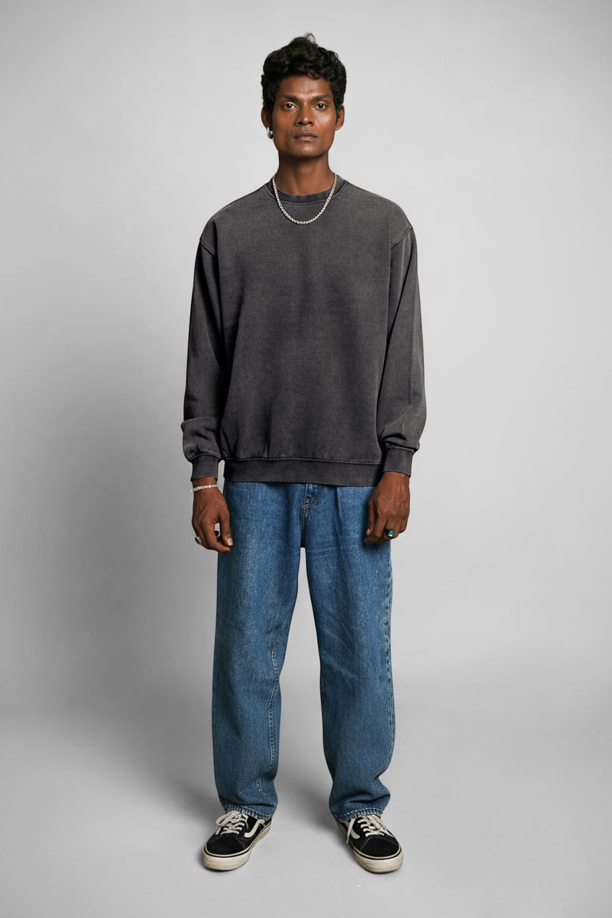 7500 Mineral Wash Balanced Crewneck