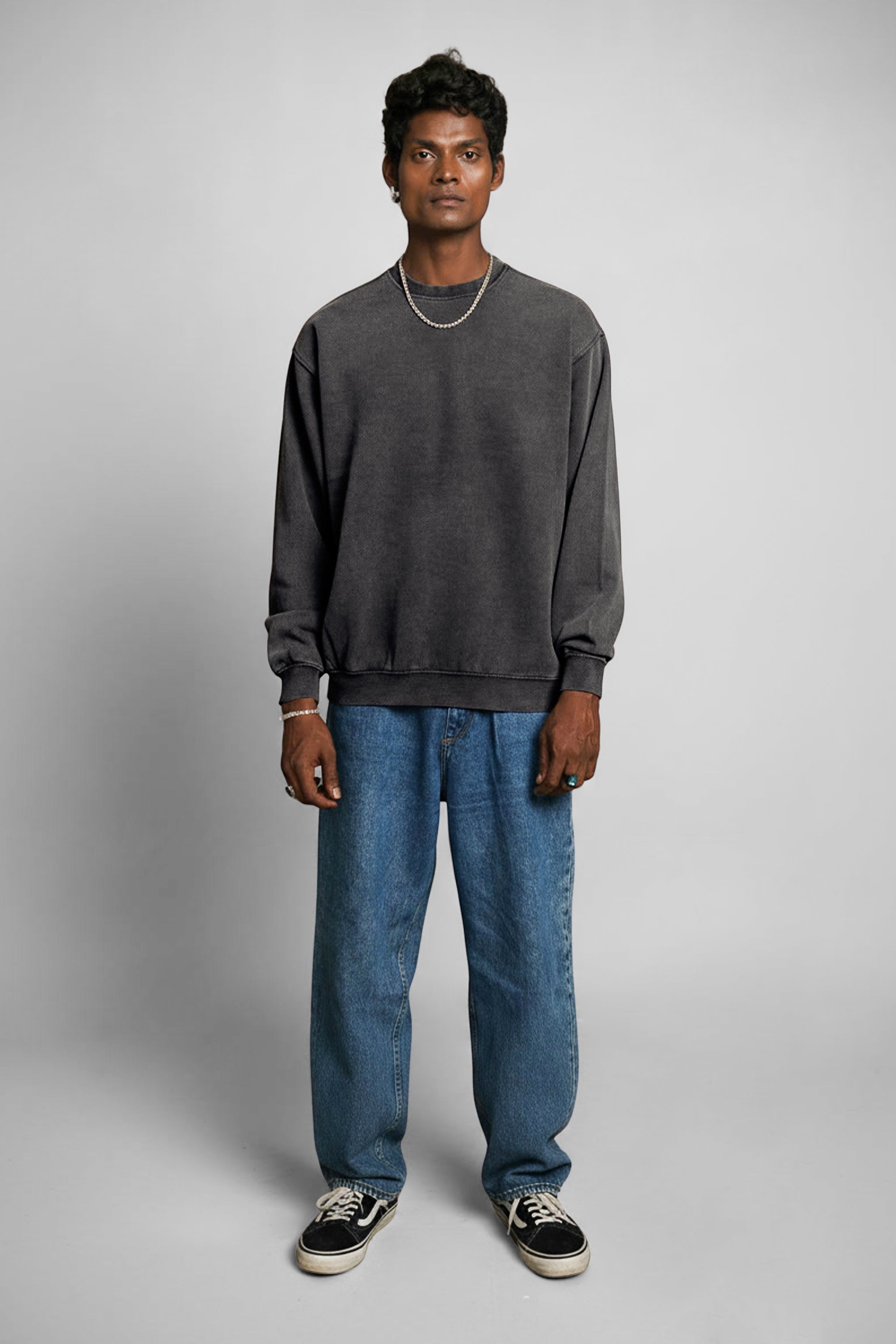 7500 Mineral Wash Balanced Crewneck