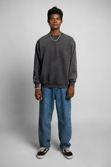 7500 Mineral Wash Balanced Crewneck