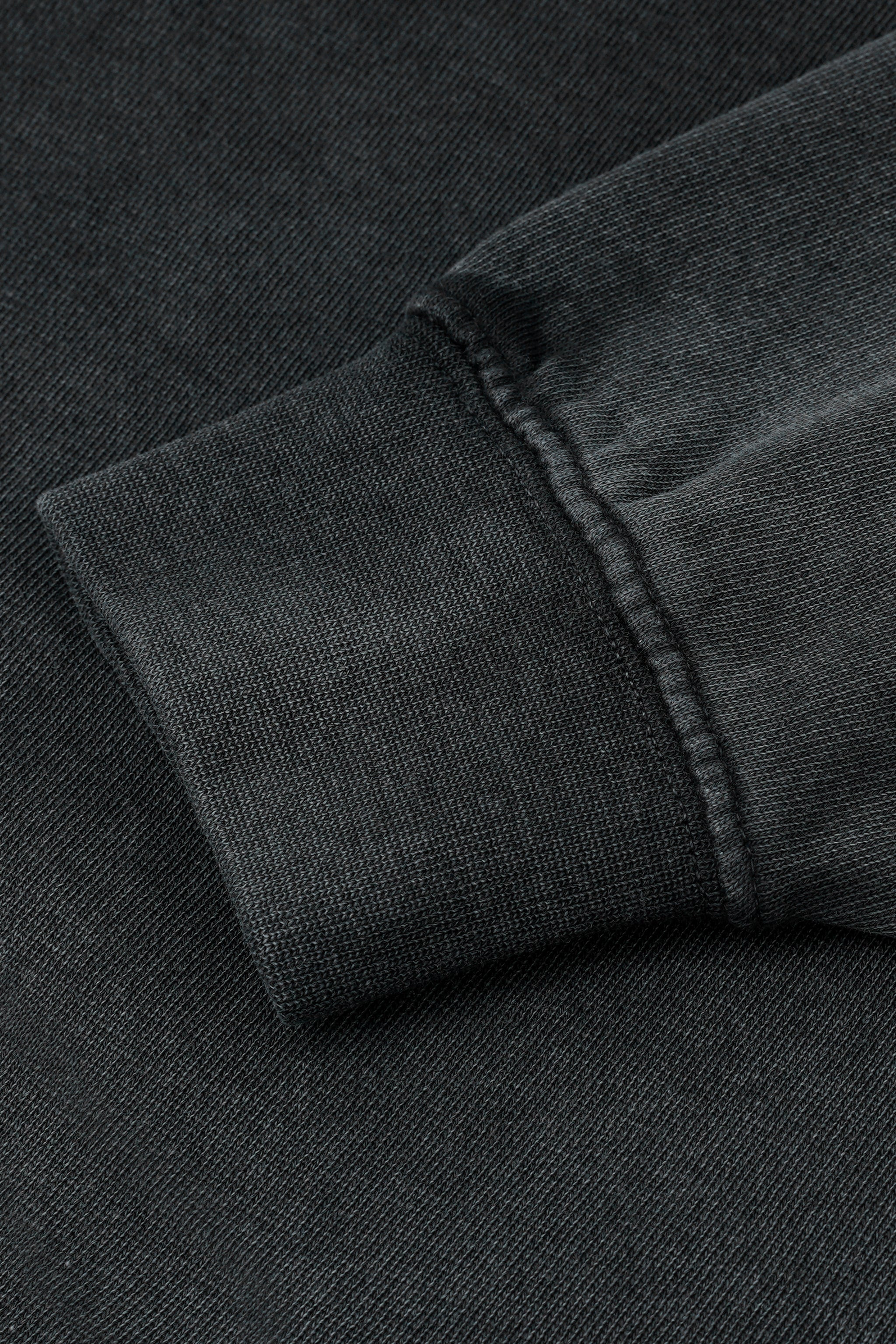 7500 Mineral Wash Balanced Crewneck