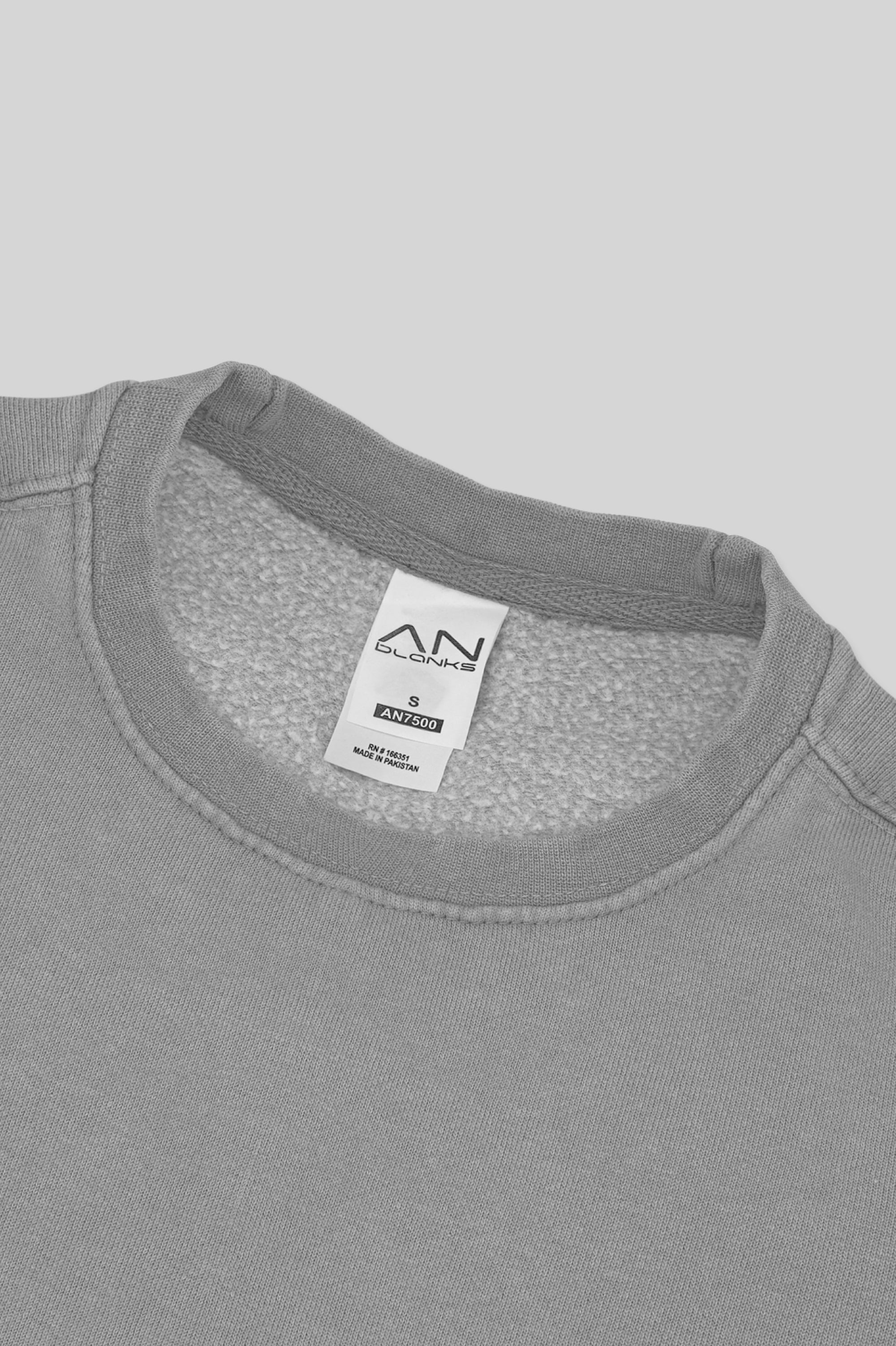 7500 Mineral Wash Balanced Crewneck