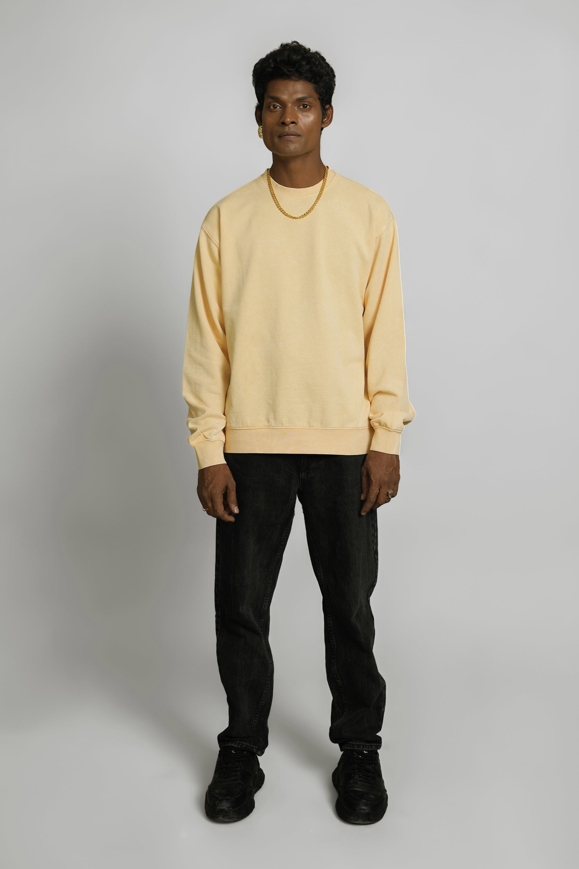 7500 Mineral Wash Balanced Crewneck